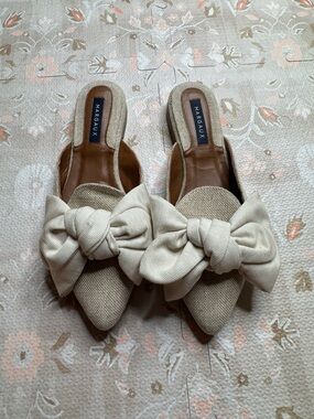 Margaux Cream Bow Pointed-Toe Slide Mules